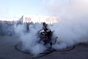 custombike2007 01 Burnout