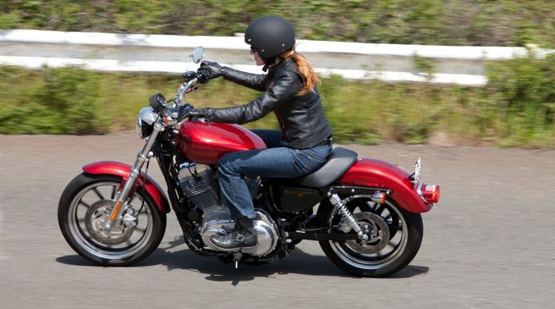 Harley Davidson xl883l 4