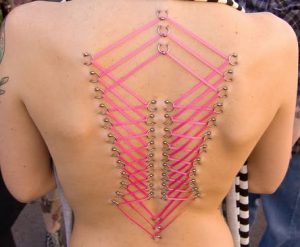 fuzos piercing haton alakzat