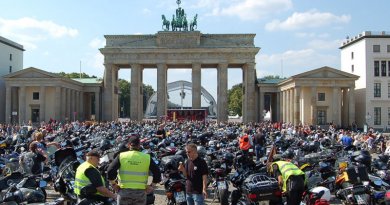 Motoros tüntetés Németországban