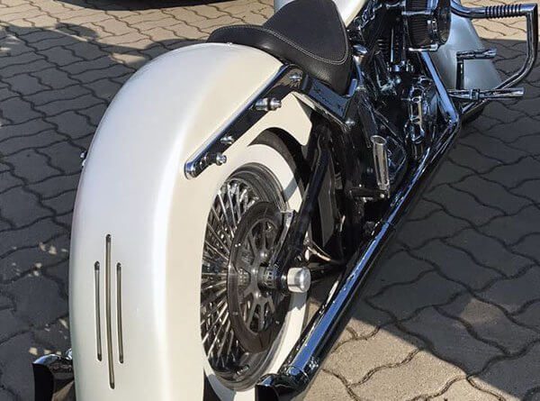 Harley-Davidson Softail deluxe