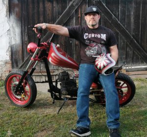 Indian Larry motor Berci Custom Cycles