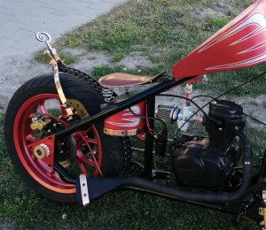 Indian Larry motor Berci Custom Cycles