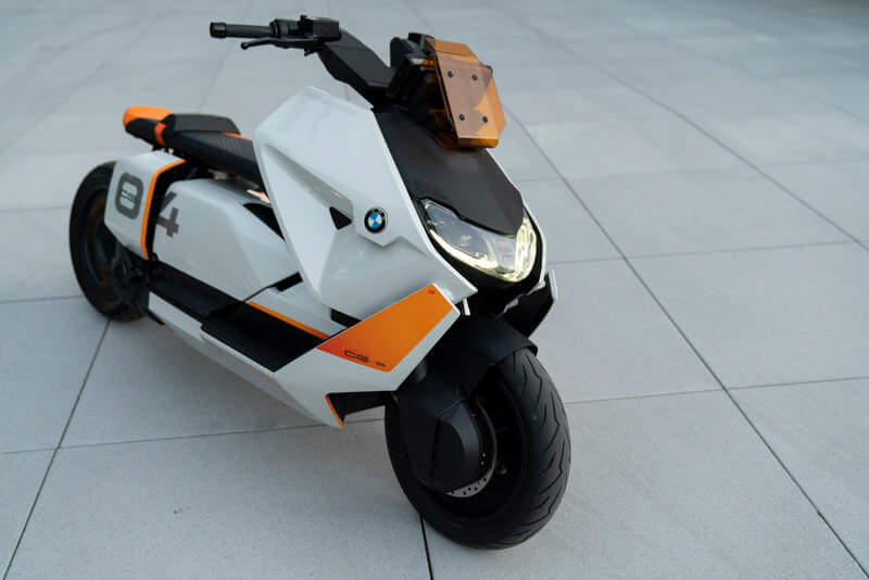 BMW Motorrad Concept Definition CE 04