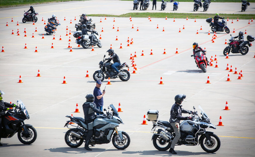 Motoros jogosítvány változások HUMDA Moto Safety fotó