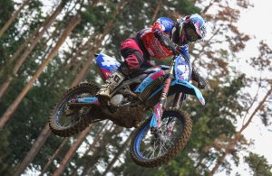 Gál Lili #4 motokrossz versenyző