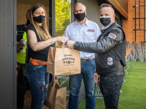 Harley-Davidson Budapest Chapter ételadomány