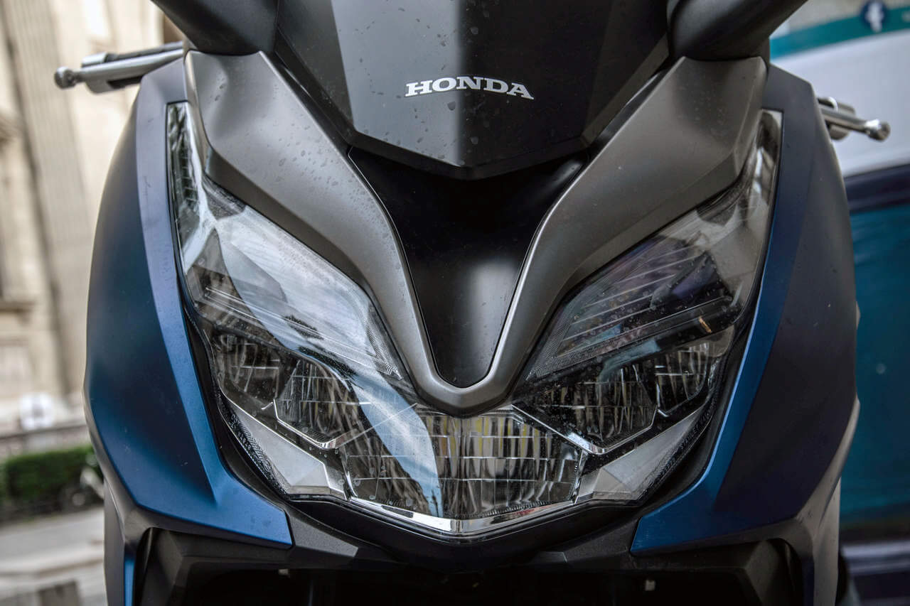 Honda Forza 350 2021 teszt