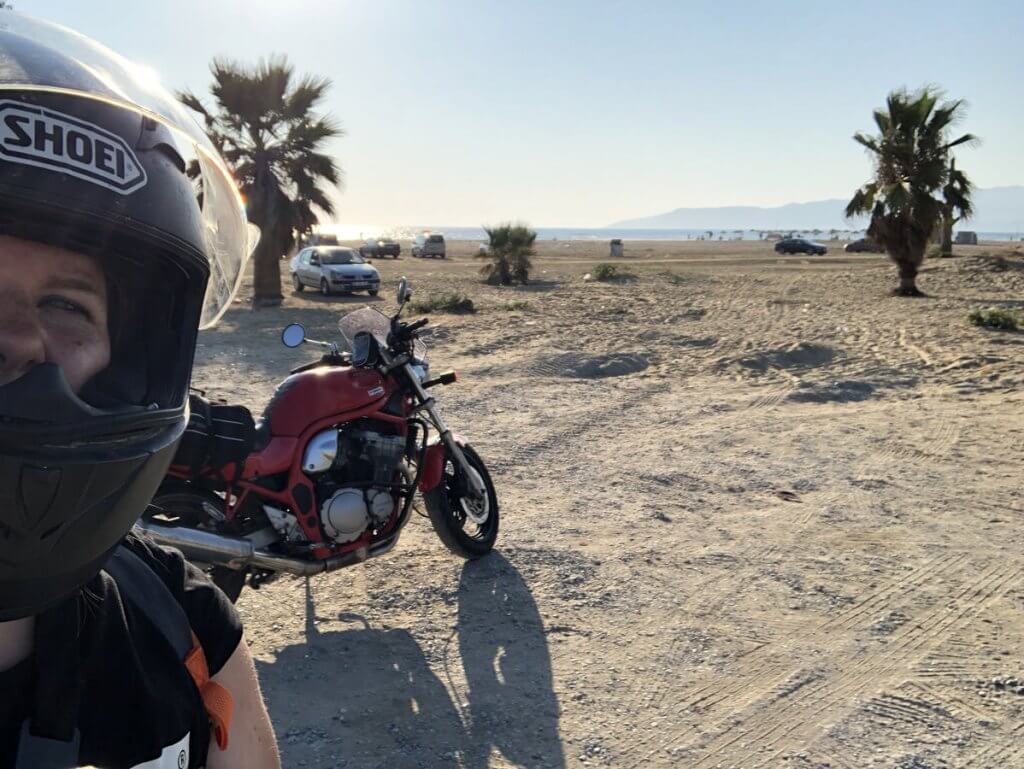 Török motoros túra egyedül 2. rész: az autópályán egyáltalán nem volt unalmas az út 3 Törökország motoros túra egyedül Kovács Judit Tímea