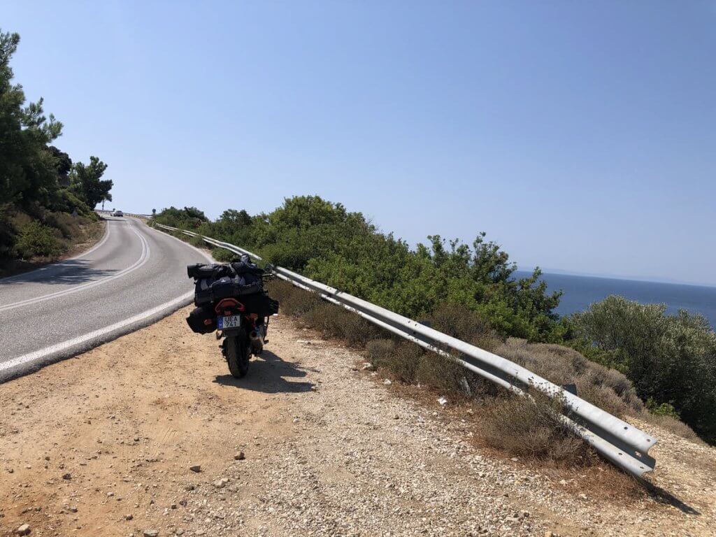 Török motoros túra egyedül 2. rész: az autópályán egyáltalán nem volt unalmas az út 4 Törökország motoros túra egyedül Kovács Judit Tímea