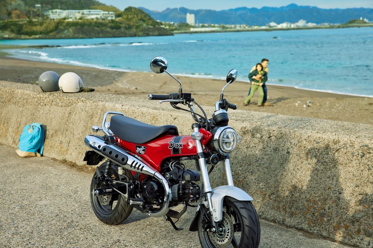 Honda ST125 Dax 2023