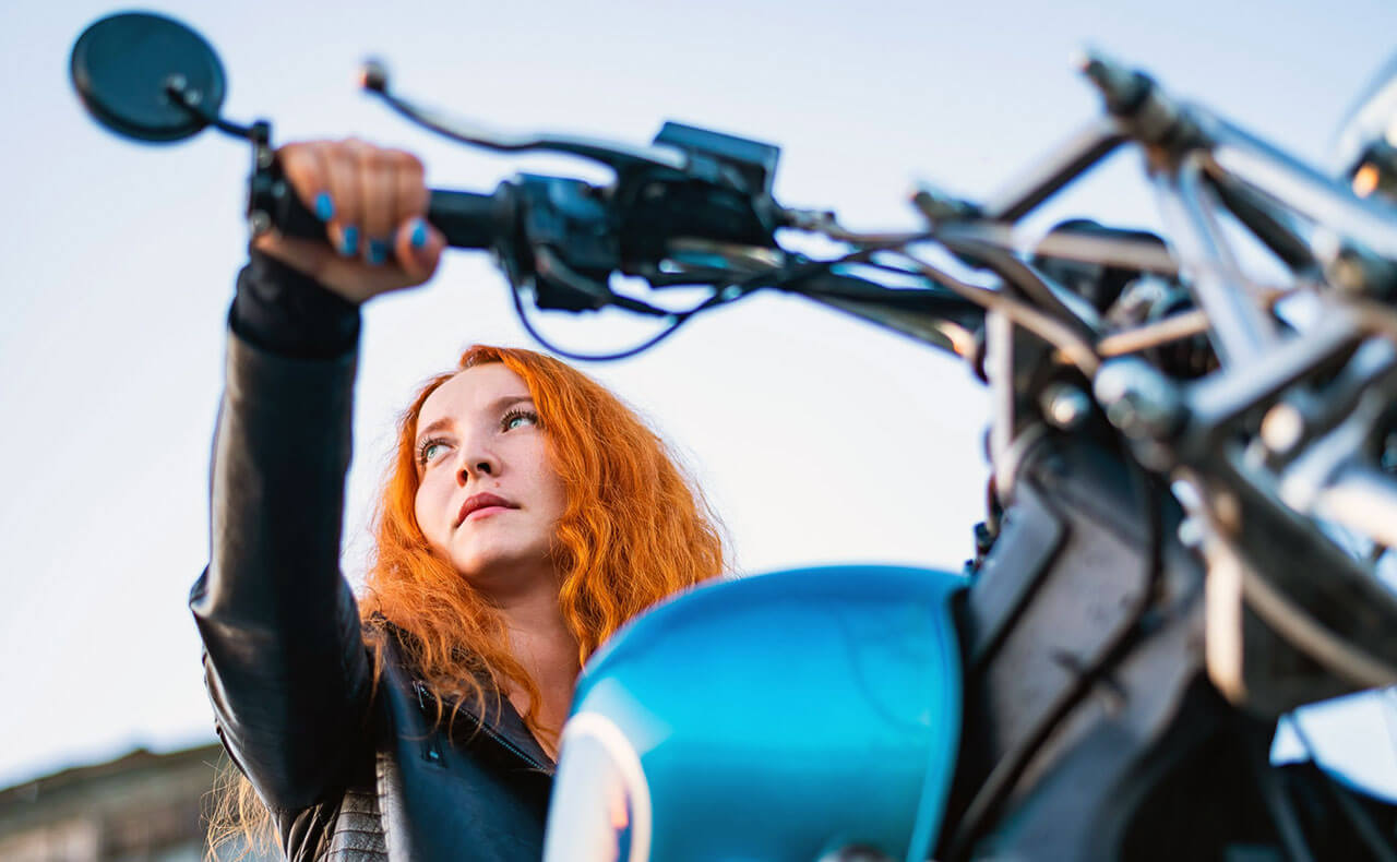 Több motoros nő szerzett jogosítványt, mint férfi