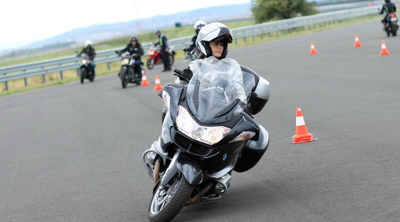HUMDA moto safety 2022 ZalaZpone