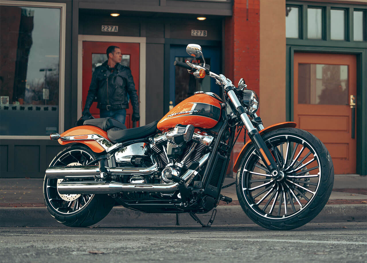 Harley-Davidson A Breakout új köntösben 2023