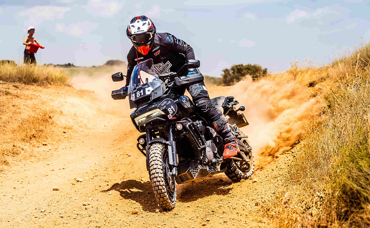 A Harley-Davidson Joan Pedreroval közösen indul az Africa Eco Race-en
