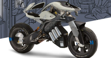 Motoroid a Yamaha önvezető motorkerékpárja