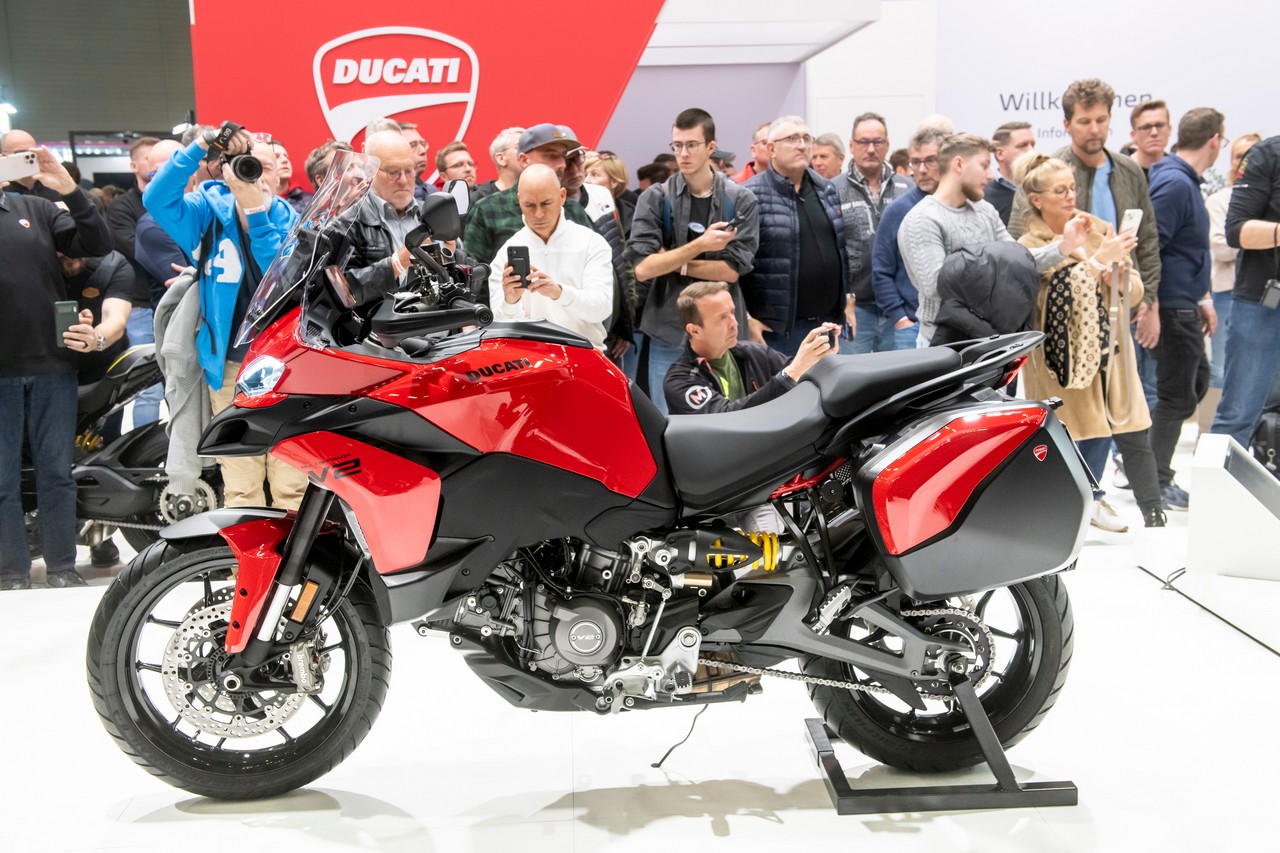 intermot 2024 kolnmesse motorkiallitas 04