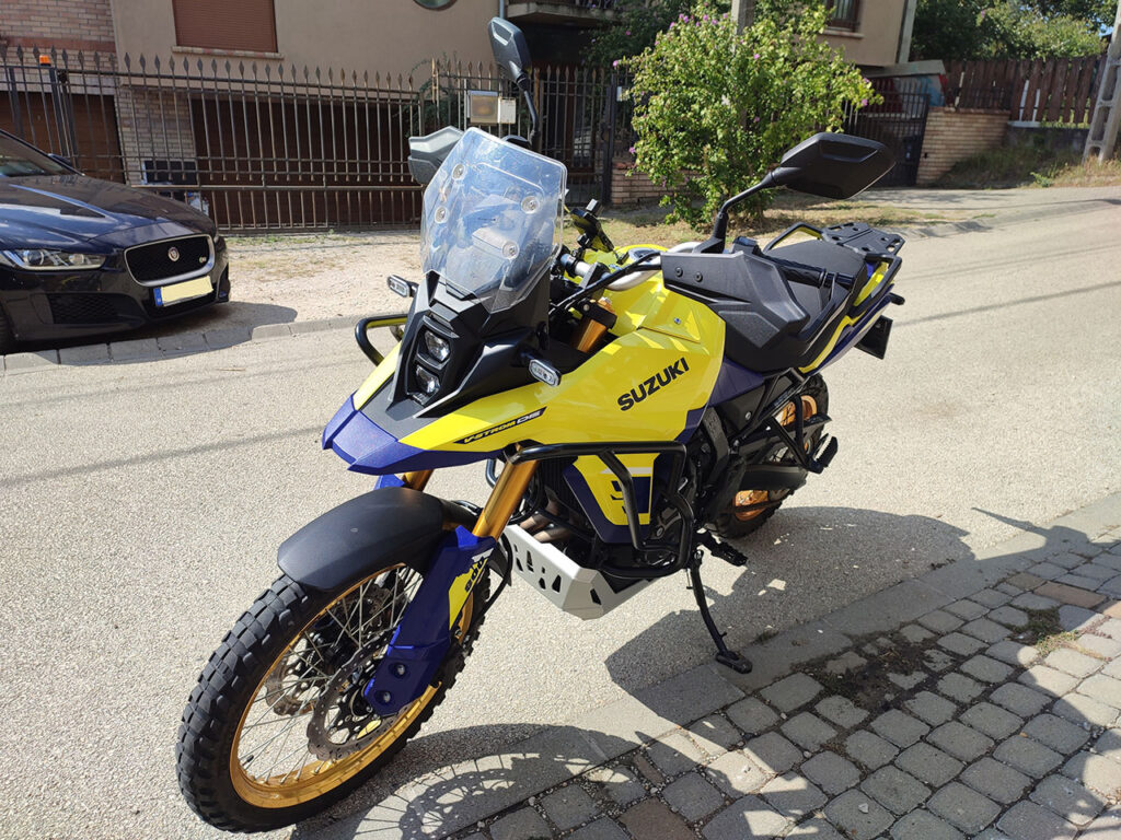 Suzuki DL 800 V-Strom 2024 motorteszt