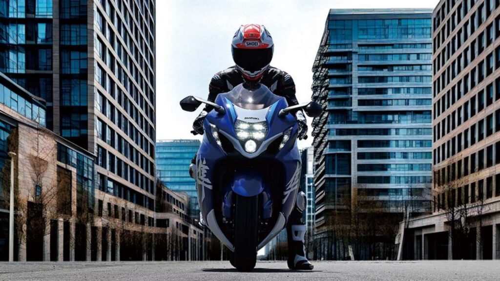 Itt van a Suzuki Hayabusa Special Edition, amitől eláll a lélegzeted