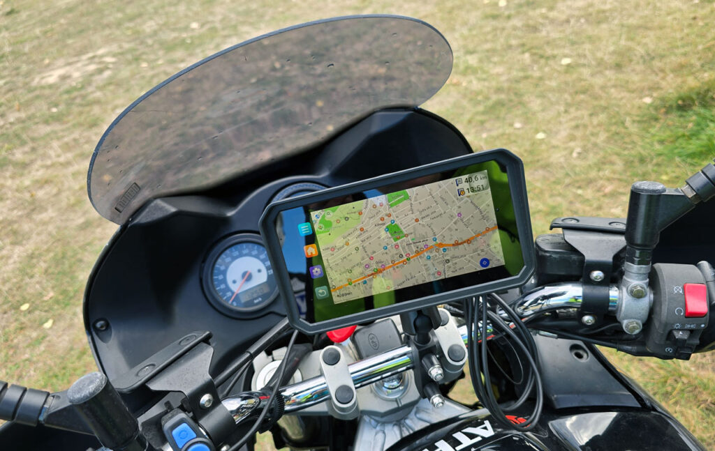 Navigál, rögzít, figyel: AOOCCI U6/U7 motoros GPS és menetrögzítő kamera bemutató