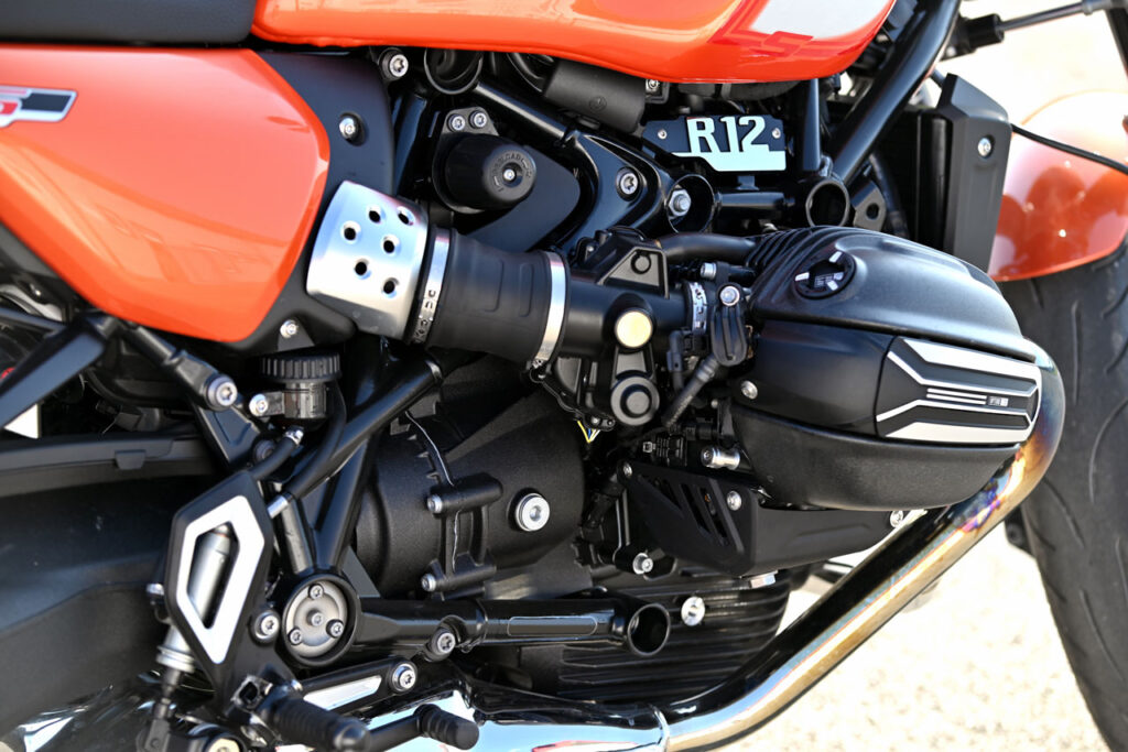 Minden kanyar egy új történet: BMW R 12 S 2025 teszt - VIDEÓVAL!!!