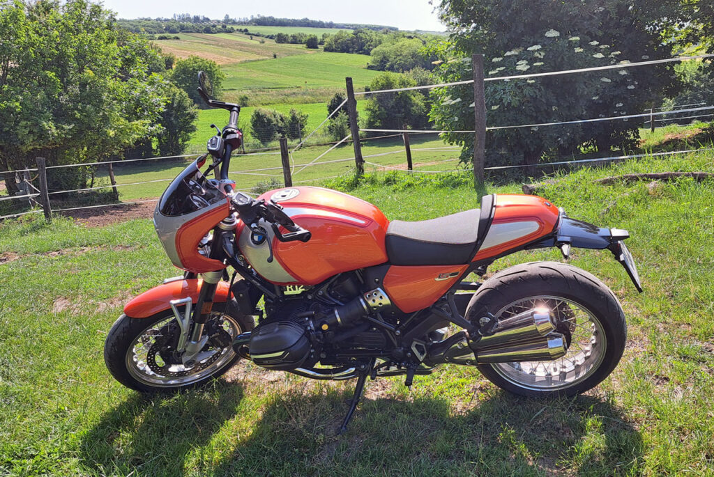 Minden kanyar egy új történet: BMW R 12 S 2025 teszt - VIDEÓVAL!!!