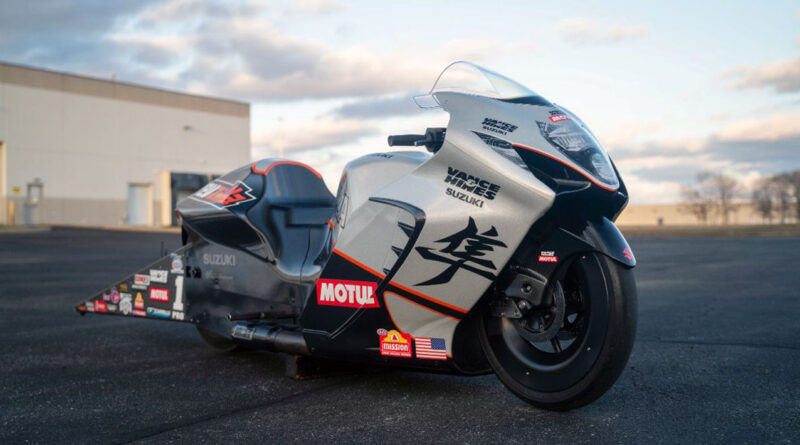 Két bajnok, egy cél: újra a csúcson a Suzuki a 2026-os NHRA-szezonban
