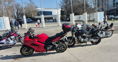 Motorok az autók árnyékában – ilyen volt az UNIX-AMTS 2026 motoros szemmel