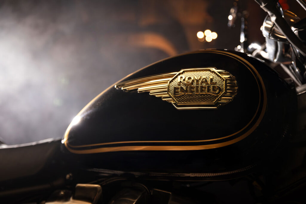 A Royal Albert Hall és a Royal Enfield közös dallama - VIDEÓVAL!!!