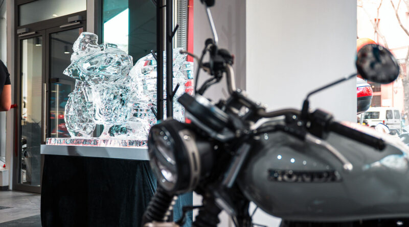 Ahol a szenvedély prémium élménnyel találkozik: Megnyitott az első hazai „Honda Dream Dealer” márkakereskedés