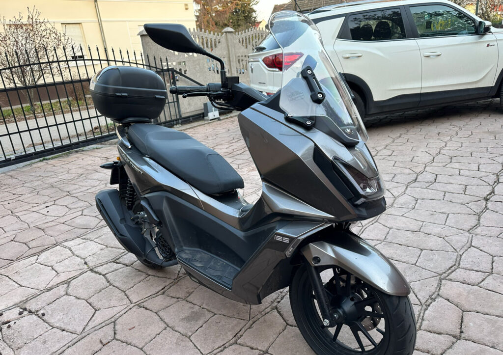 Kymco Skytown 125 robogó teszt