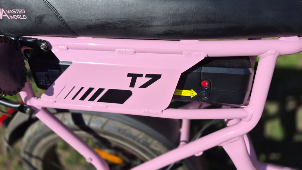 AVDLBIKE T7 elektromos bicikli első benyomások – amikor a városi bringa és a tank szerelemgyereke megszületik