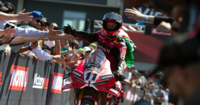 Megállíthatatlan: Nicolo Bulega újabb győzelmekkel írta át a rekordokat Magyarországon